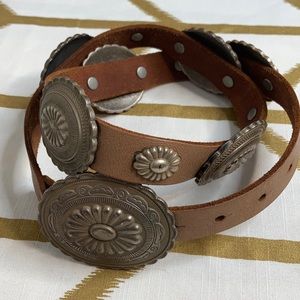 Abercrombie & Fitch Western Concho Belt